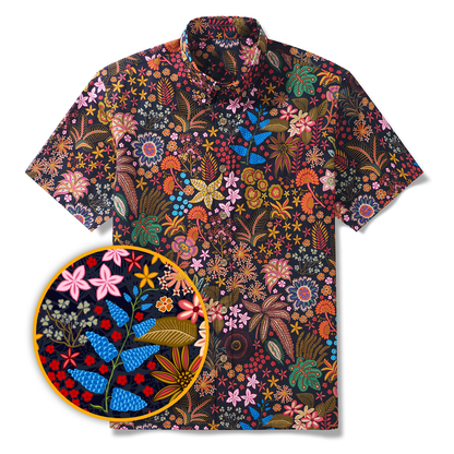 Camisa preta com estampa de flora tropical