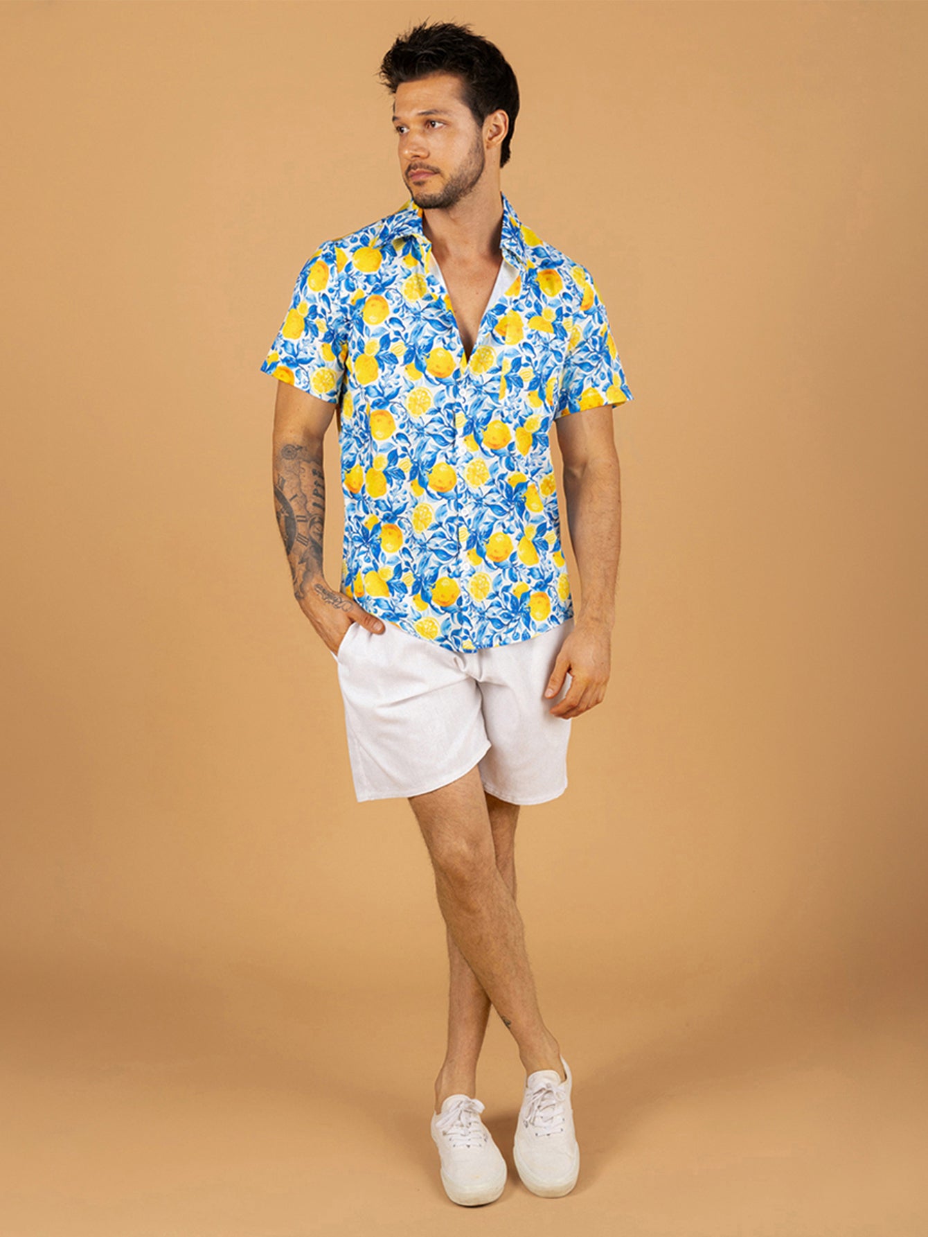 Camiseta estampa limoeiro