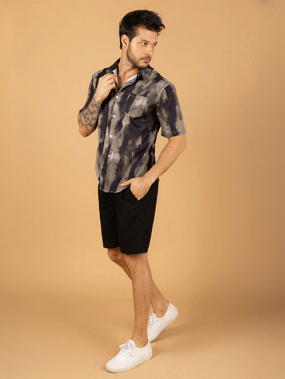 Camisa masculina listrada marrom escura