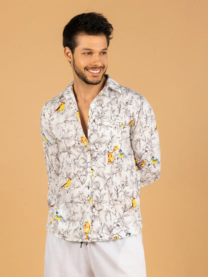 Camisa masculina branca flores eaves