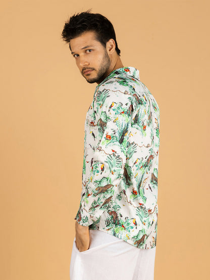 Camisa masculina estampa leopardo floresta